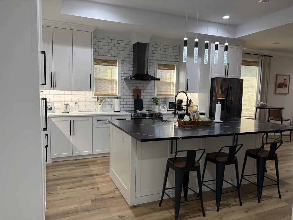 600 Lucas Drive Athens, TX 75751
