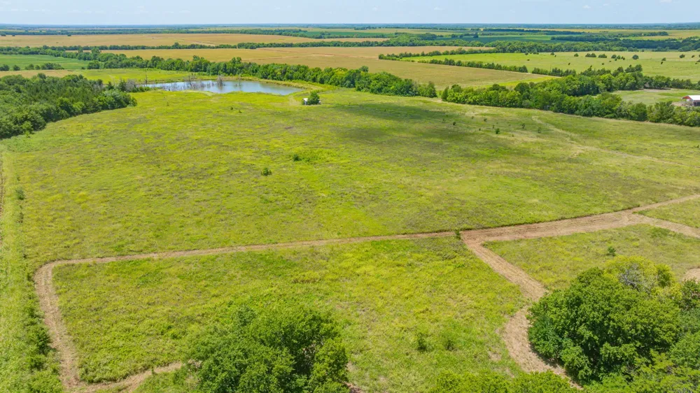 Cr 3320 End Pecan Gap, TX 75469