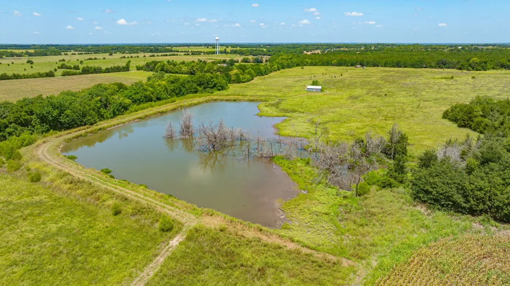 Cr 3320 End Pecan Gap, TX 75469