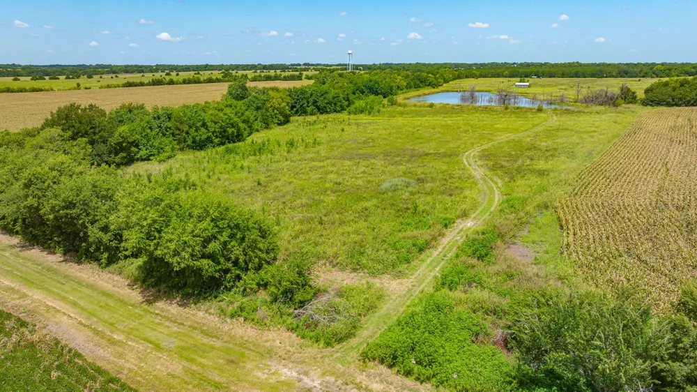 Cr 3320 End Pecan Gap, TX 75469
