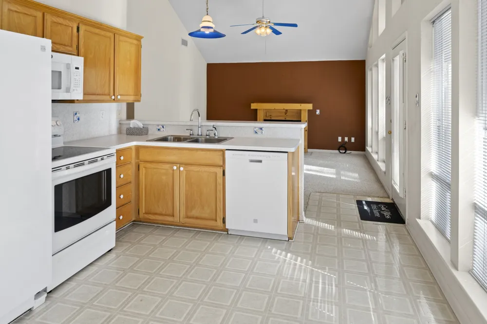 159 Cherrywood Lane Holly Lake Ranch, TX 75765