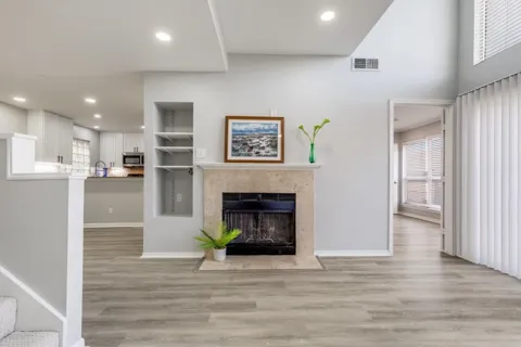 4221 Cole Avenue #202