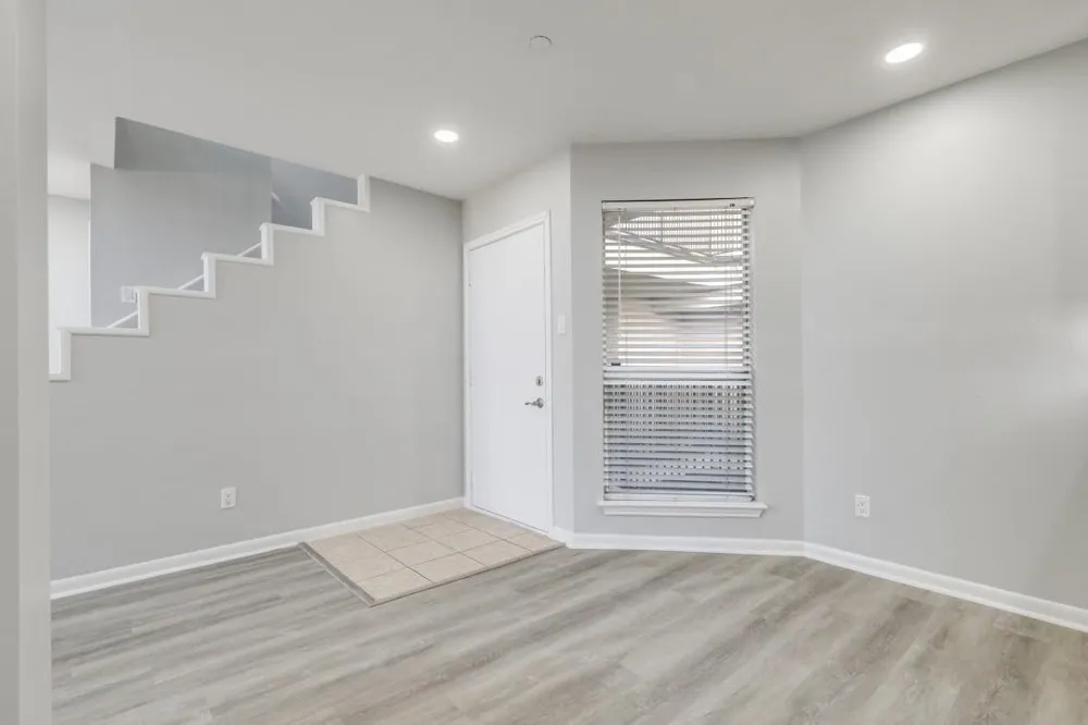 4221 Cole Avenue #202 Dallas, TX 75205