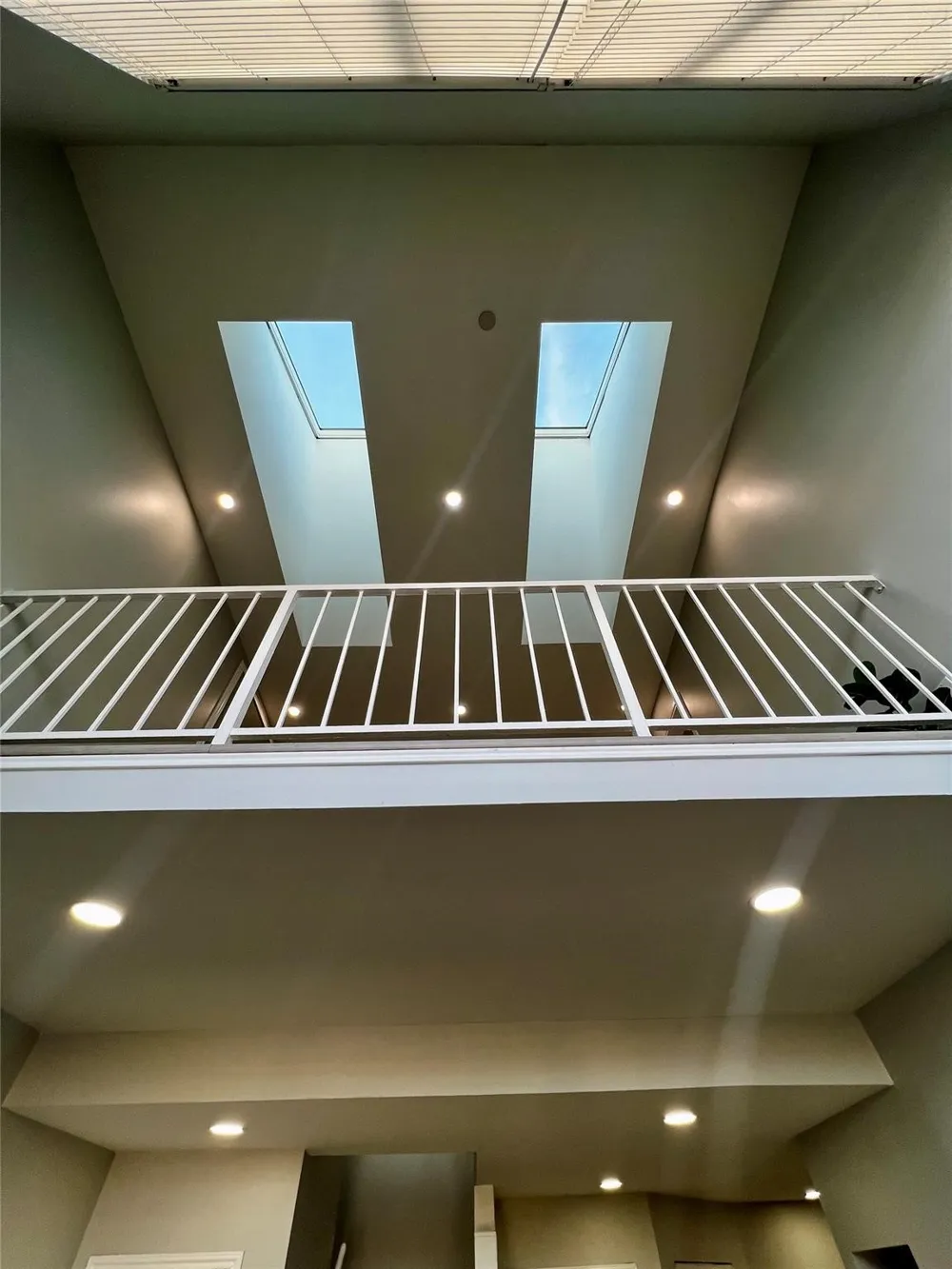 4221 Cole Avenue #202 Dallas, TX 75205