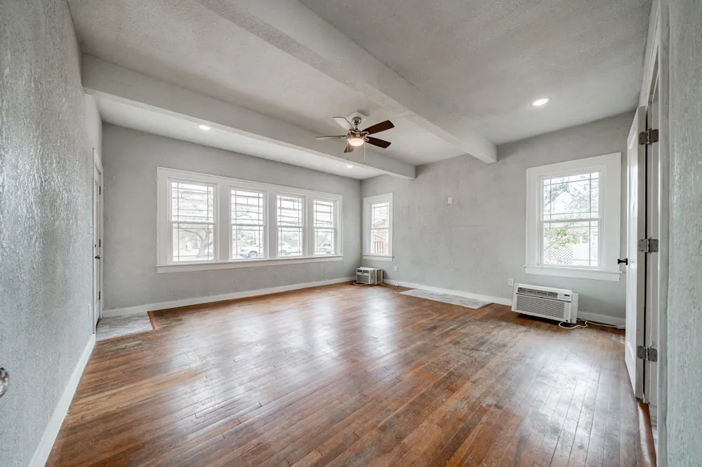 305 W Swenson Avenue Aspermont, TX 79502
