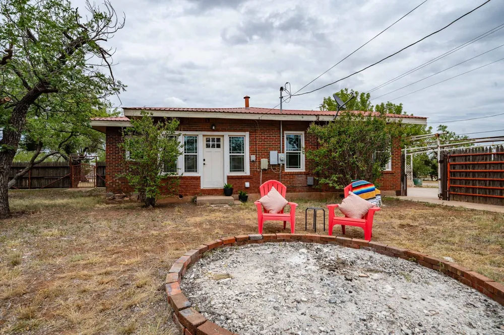 305 W Swenson Avenue Aspermont, TX 79502