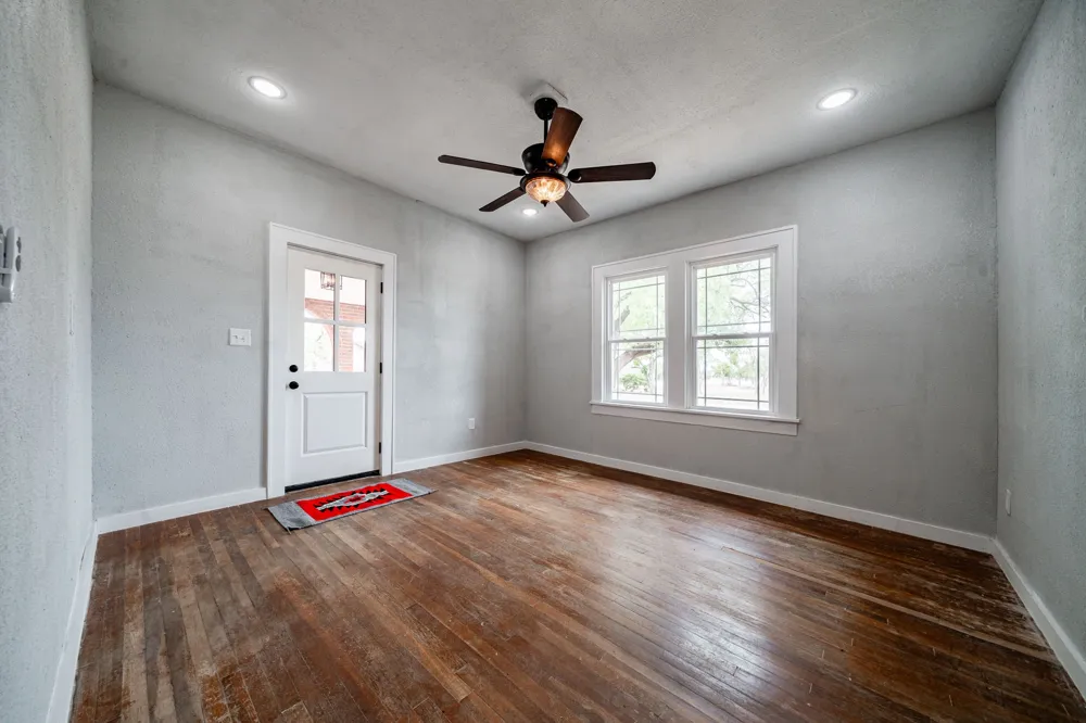 305 W Swenson Avenue Aspermont, TX 79502
