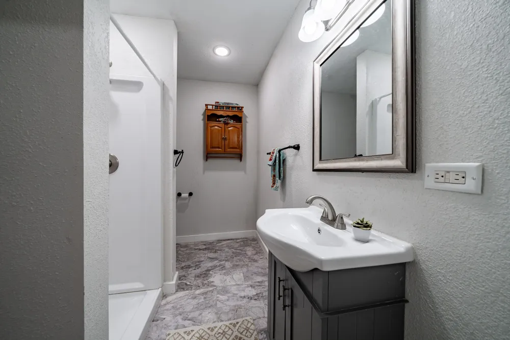 305 W Swenson Avenue Aspermont, TX 79502