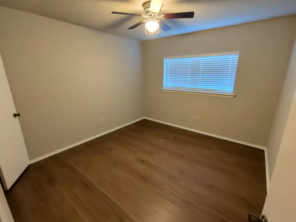 1703 Chittam Drive Euless, TX 76039