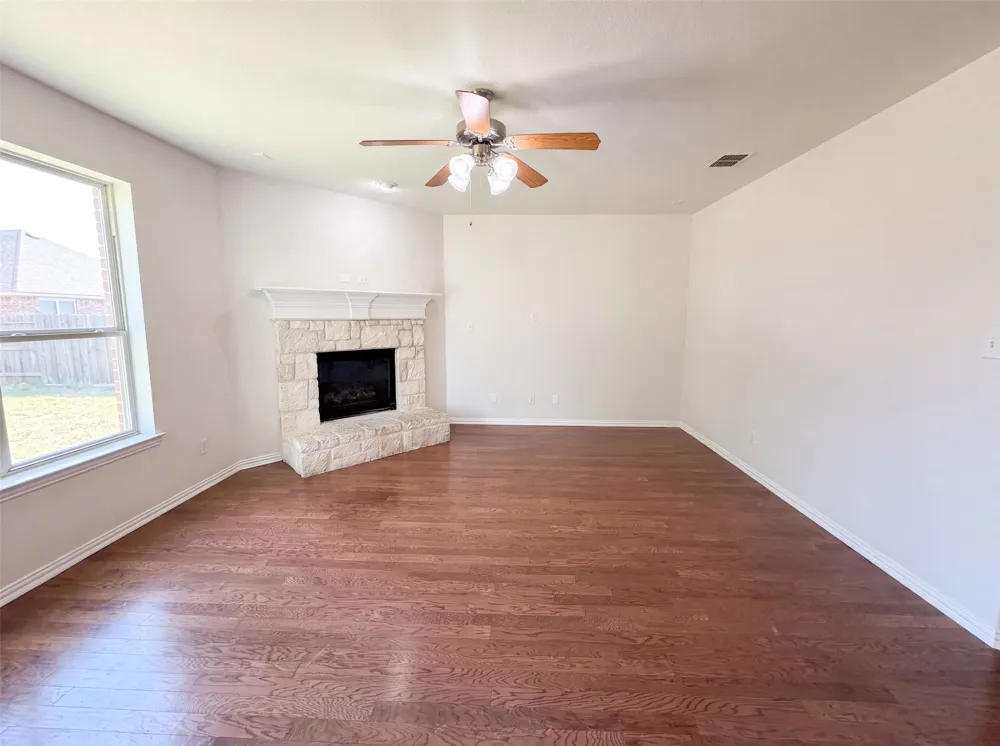 1421 Sparrow Drive Little Elm, TX 75068