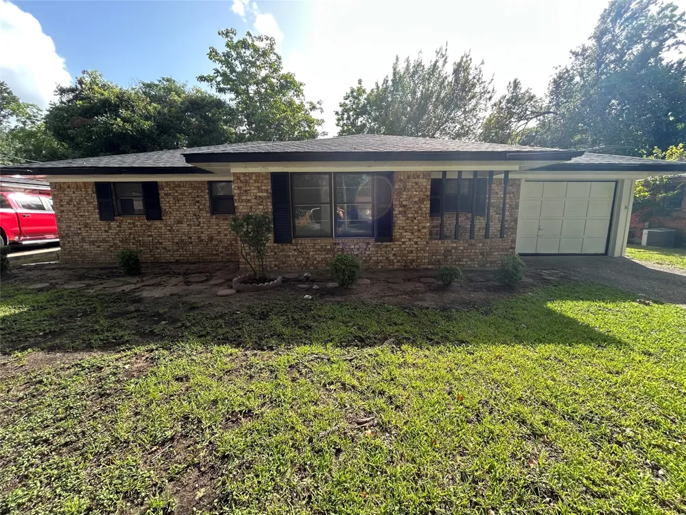 900 23 1/2 STREET Corsicana, TX 75110