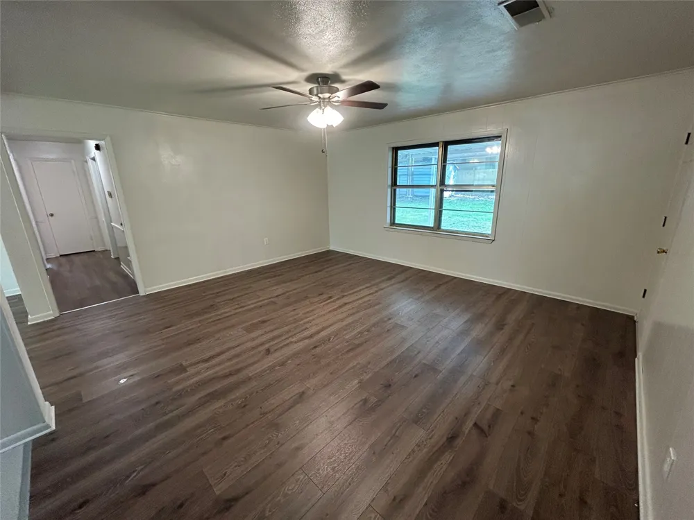 900 23 1/2 STREET Corsicana, TX 75110