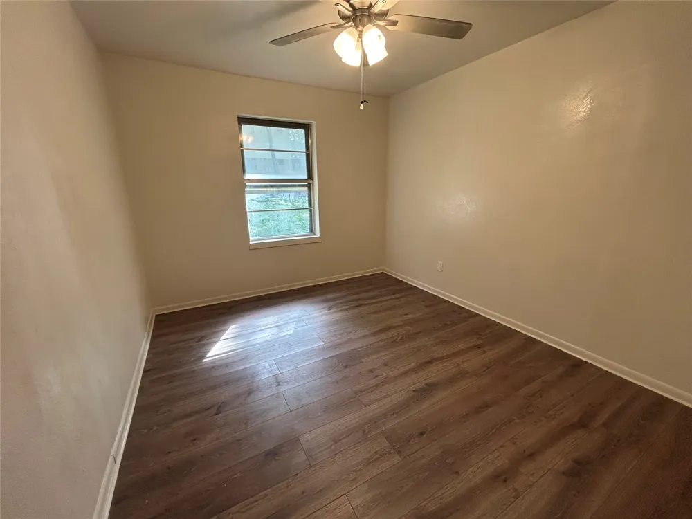900 23 1/2 STREET Corsicana, TX 75110