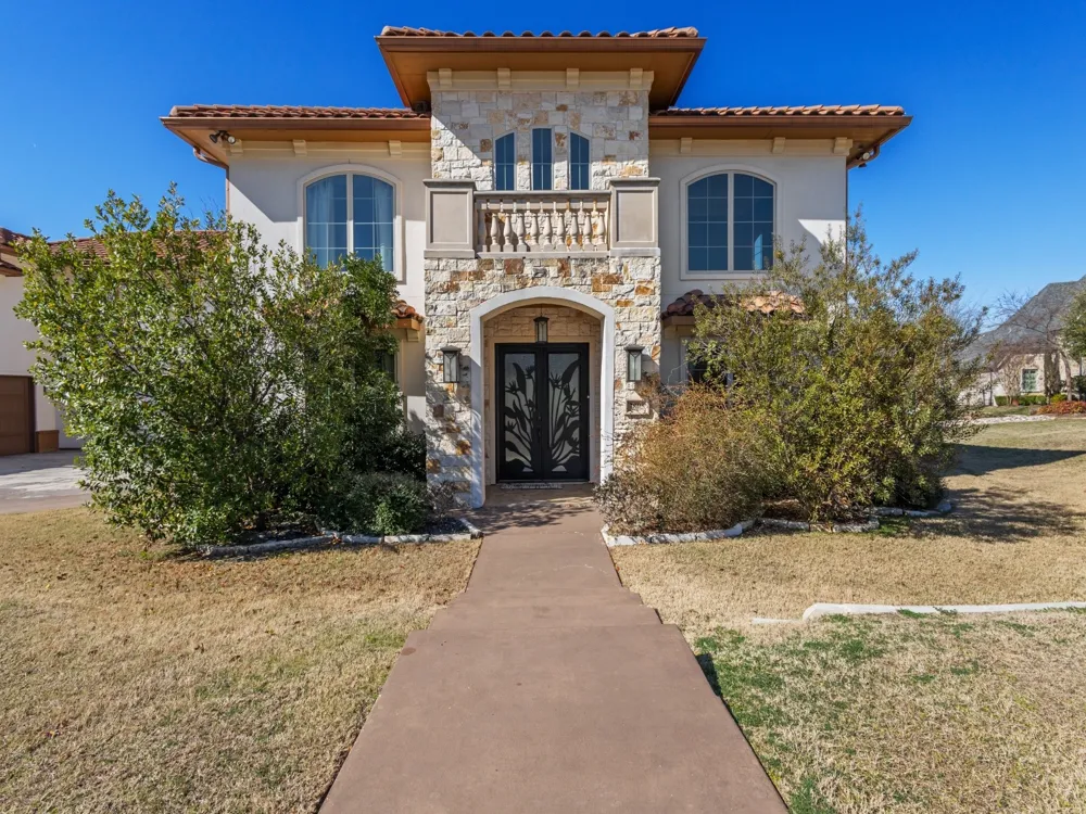 3805 Ledgestone Court Richardson, TX 75082