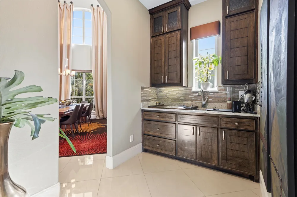 3805 Ledgestone Court Richardson, TX 75082