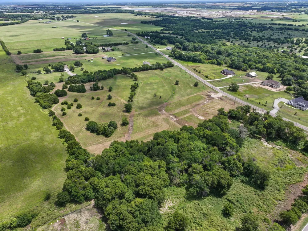 FM 981 Leonard, TX 75452