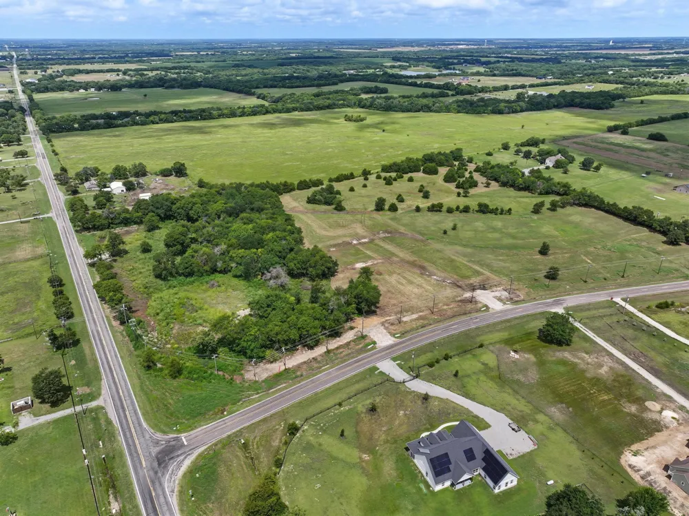 FM 981 Leonard, TX 75452