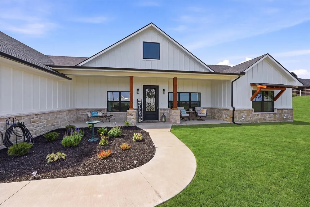 3657 Harrell Road Howe, TX 75459