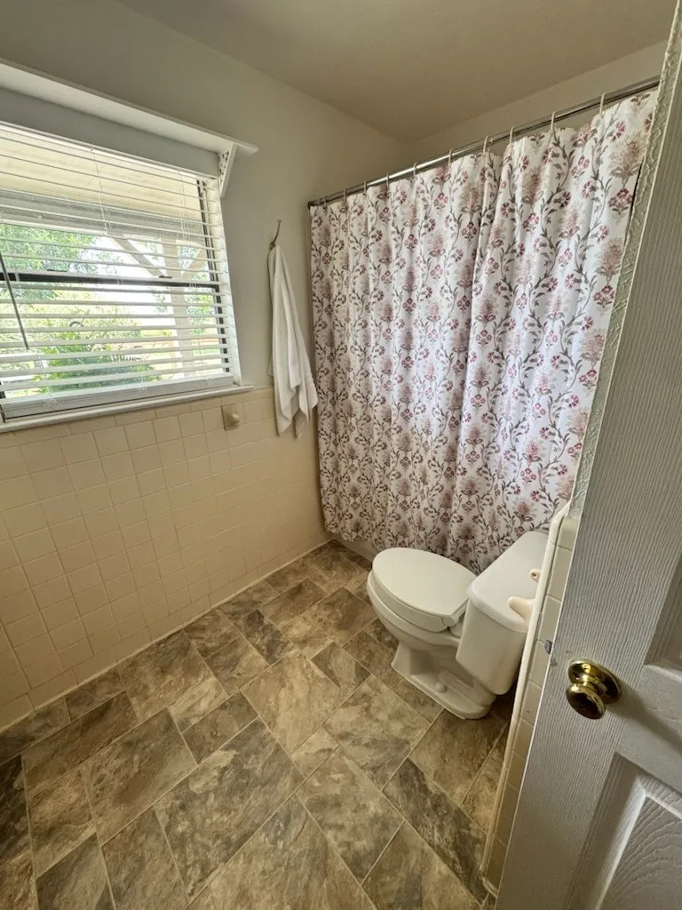 550 Brookshire Street Powell, TX 75153