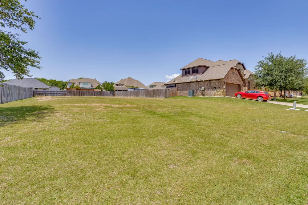 707 Carmen Ana Avenue Grandview, TX 76050