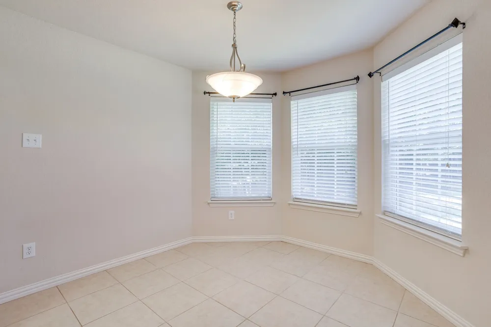 705 Carmen Ana Avenue Grandview, TX 76050
