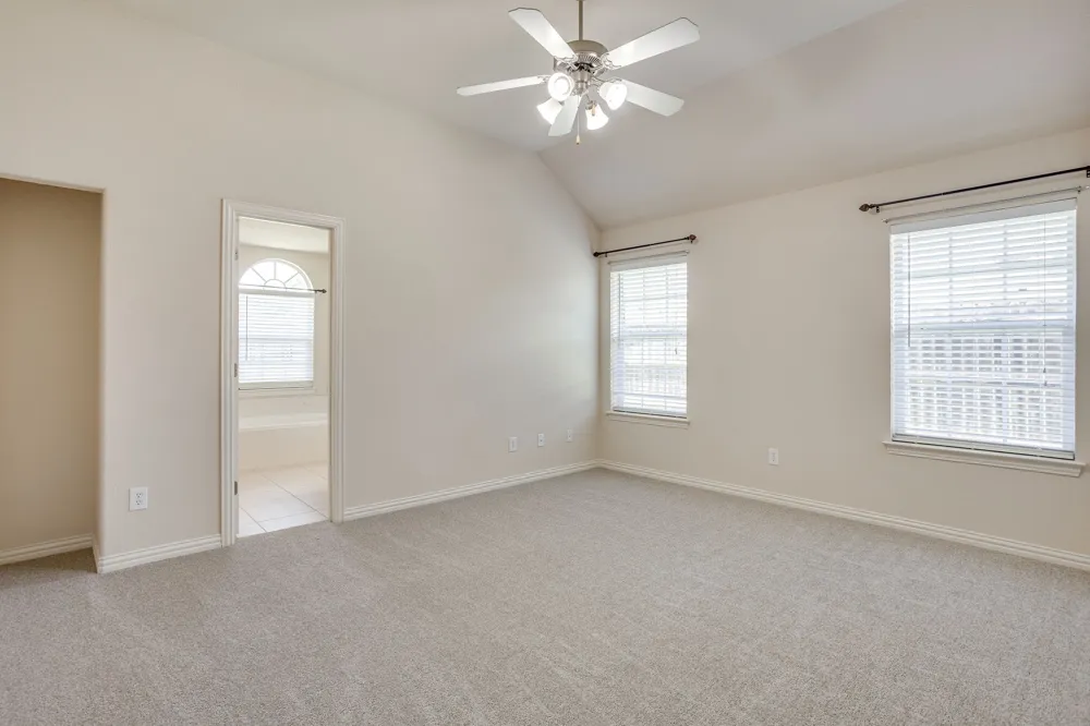 705 Carmen Ana Avenue Grandview, TX 76050