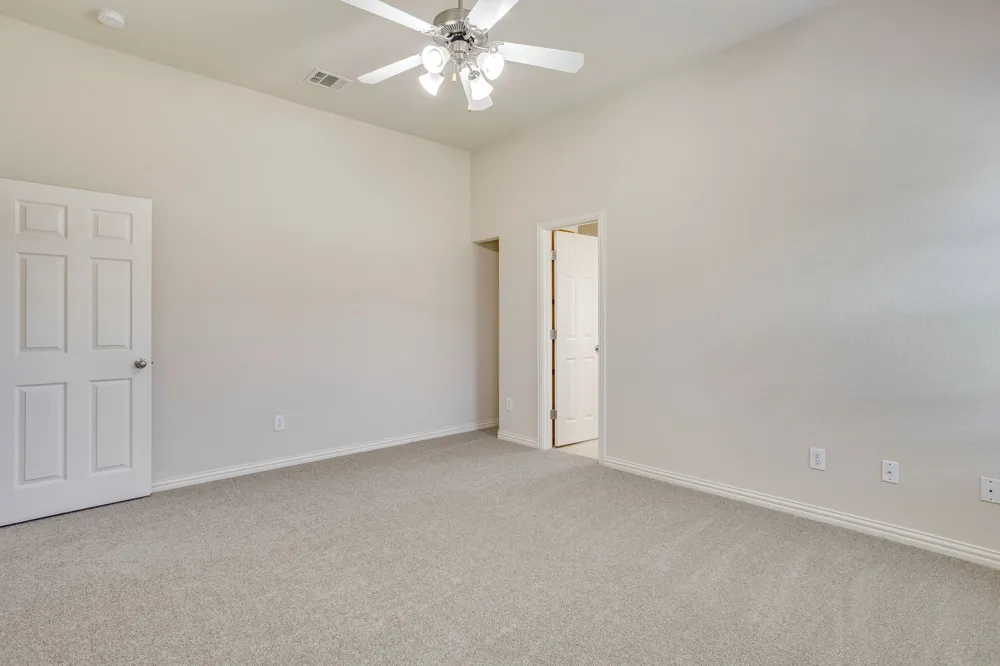 705 Carmen Ana Avenue Grandview, TX 76050