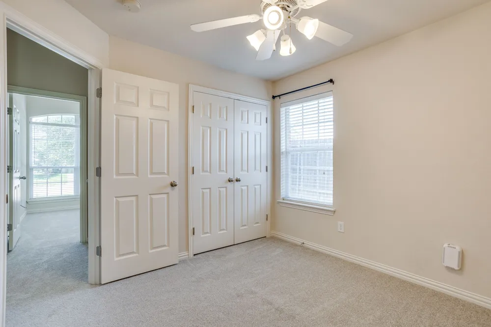 705 Carmen Ana Avenue Grandview, TX 76050