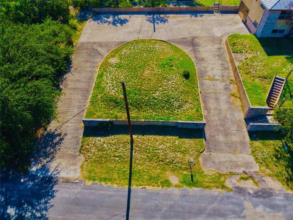 120 Bluebonnet Drive Junction, TX 76849