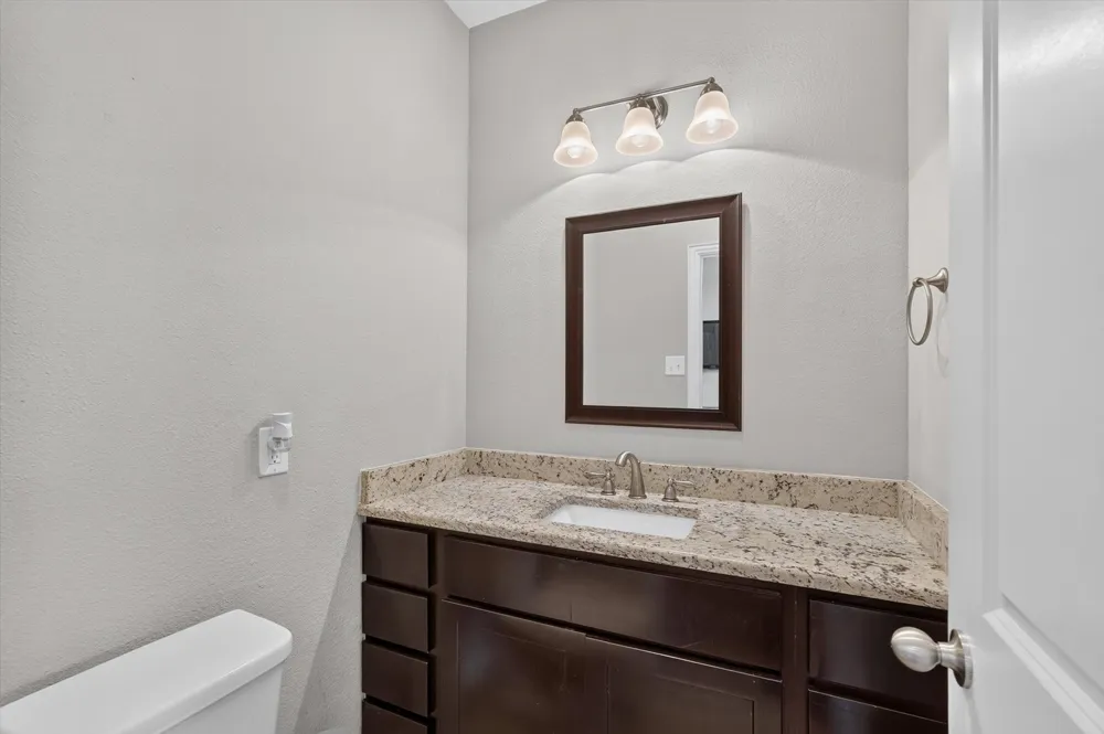 1933 Timber Oaks Drive Garland, TX 75040