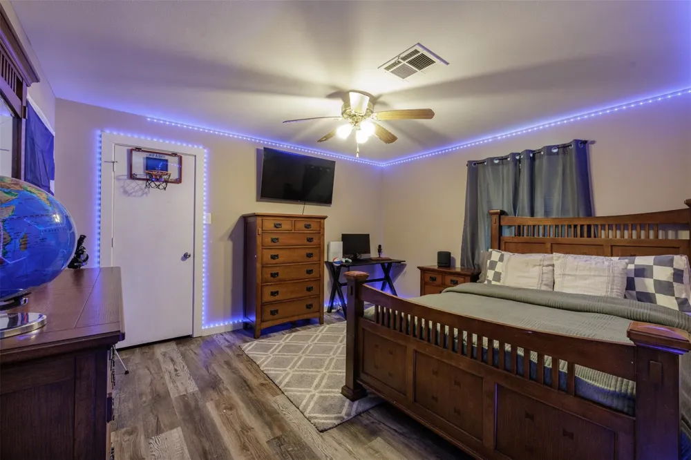 765 Rs County Road 3410 Emory, TX 75440