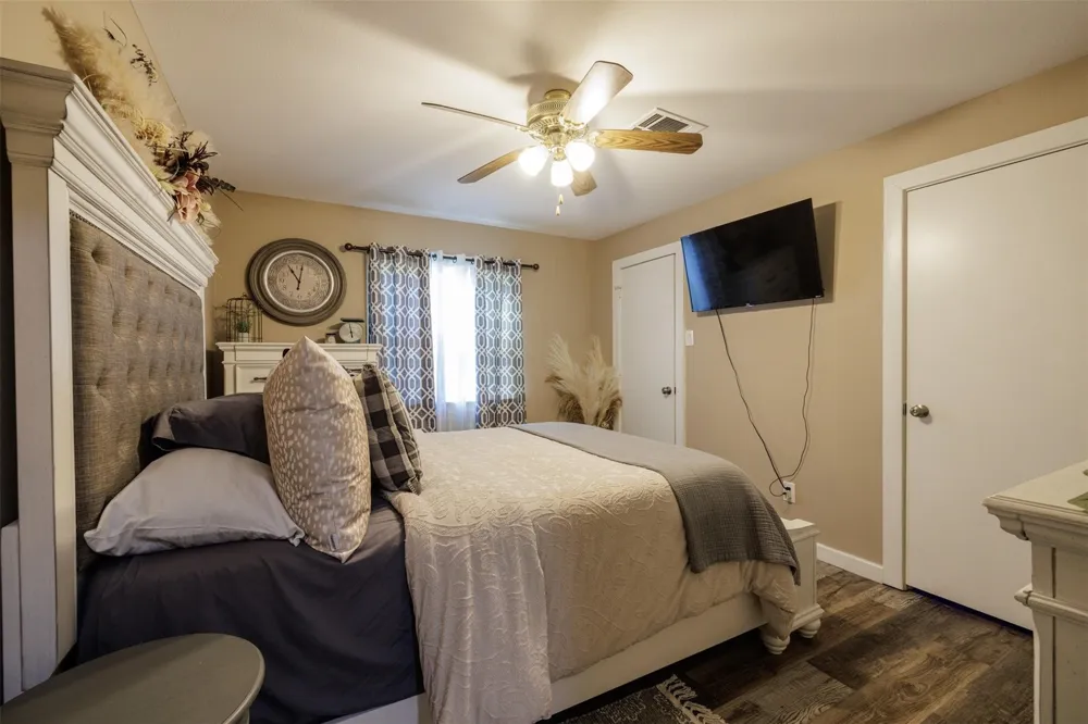765 Rs County Road 3410 Emory, TX 75440
