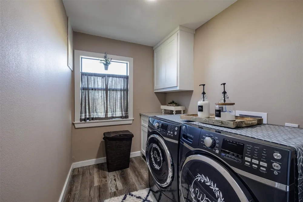 765 Rs County Road 3410 Emory, TX 75440
