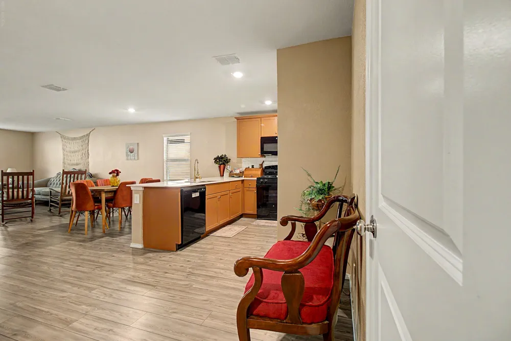 1517 Oak Creek Drive Hutchins, TX 75141