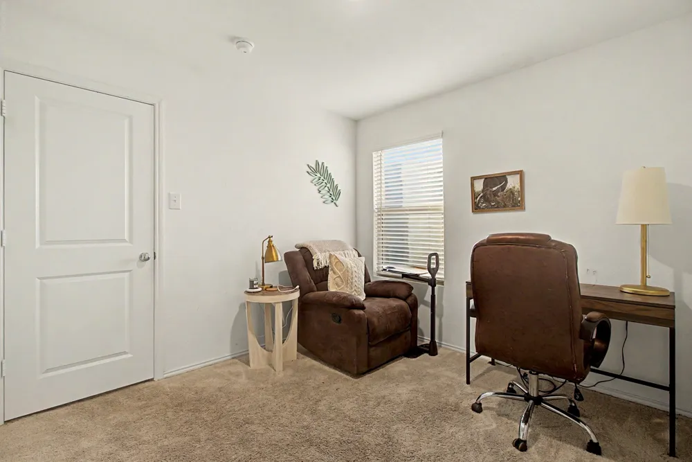 1517 Oak Creek Drive Hutchins, TX 75141
