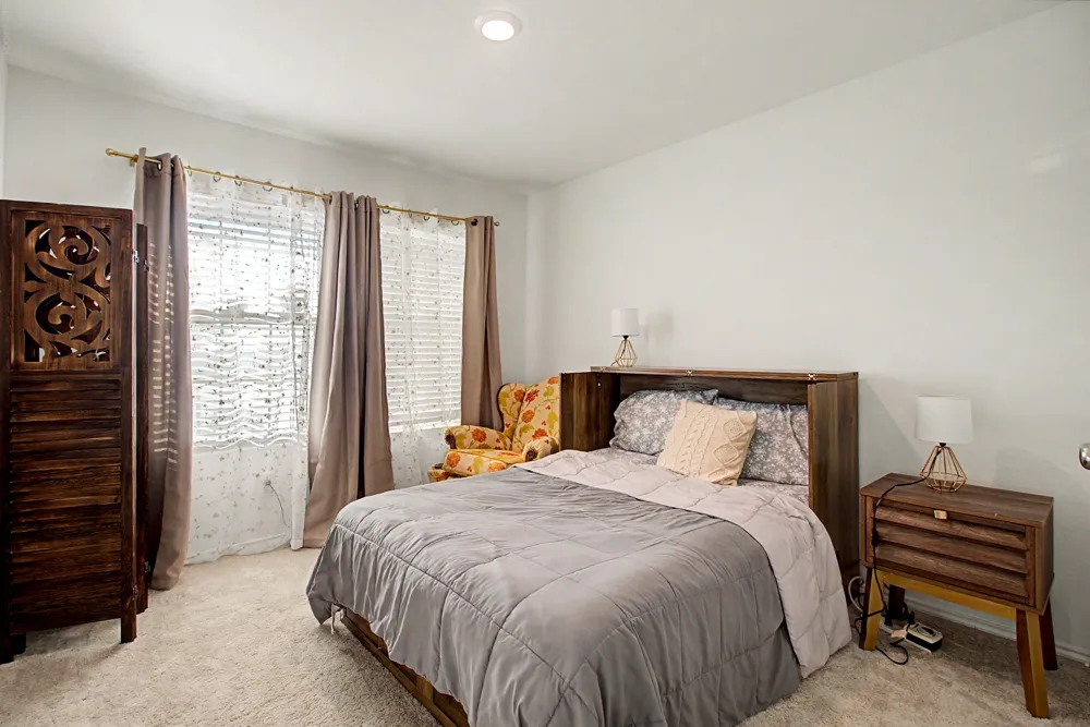 1517 Oak Creek Drive Hutchins, TX 75141