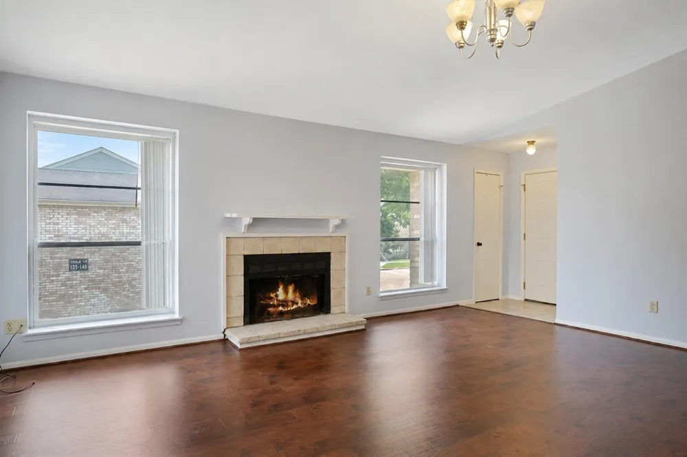 8100 Cambridge Street #124 Houston, TX 77054
