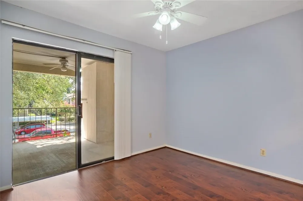 8100 Cambridge Street #124 Houston, TX 77054