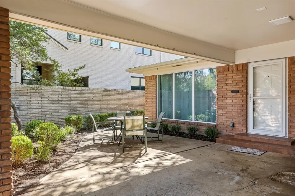 3545 Northwest Parkway University Park, TX 75225