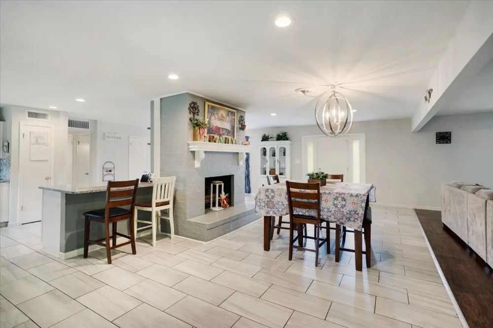 2209 Ridgewood Drive Sherman, TX 75092