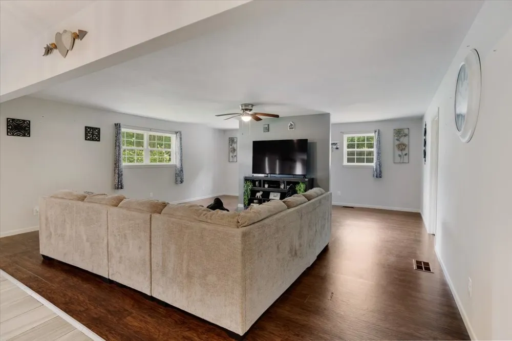 2209 Ridgewood Drive Sherman, TX 75092