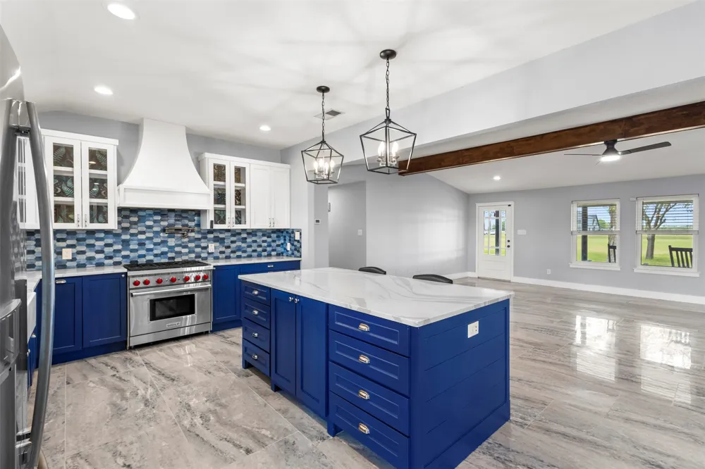6754 Raymond Kaufman, TX 75142