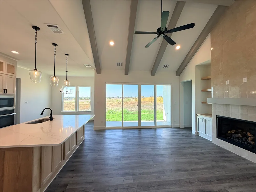 1012 Don Eve Court Azle, TX 76020