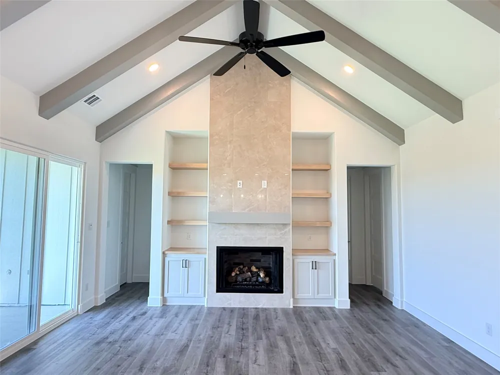 1012 Don Eve Court Azle, TX 76020