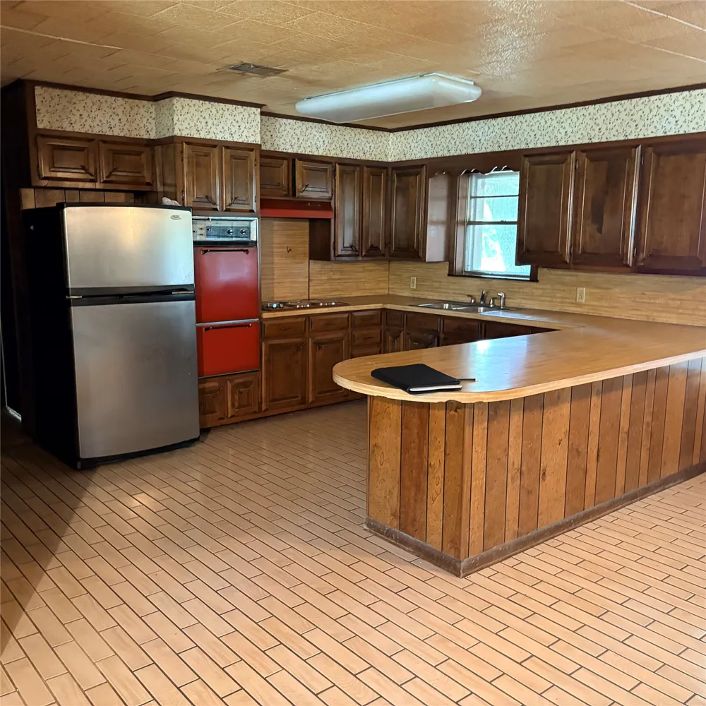 3103 Oak Avenue Mineral Wells, TX 76067