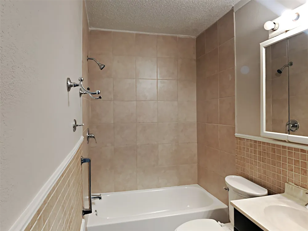 2815 Ash Park Drive Richland Hills, TX 76118