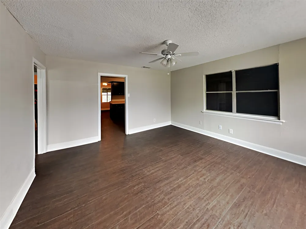 2815 Ash Park Drive Richland Hills, TX 76118