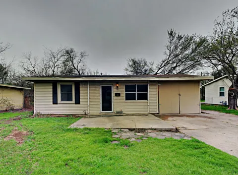 2815 Ash Park Drive