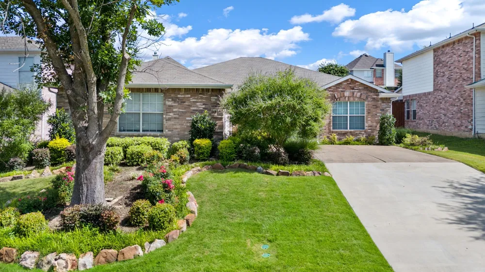 3315 Elmwood Court Sachse, TX 75048