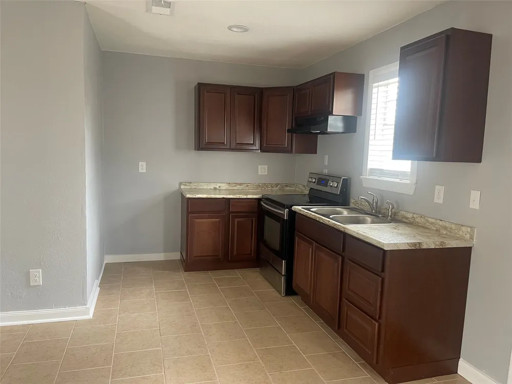 304 Front Street Pottsboro, TX 75076